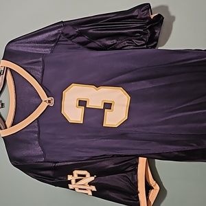 Vintage like new Notre Dame